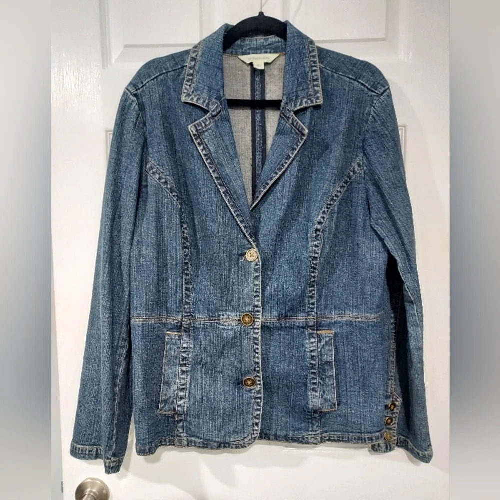 St. John's Bay Medium Wash Denim Long Sleeve Jacket in Size XL